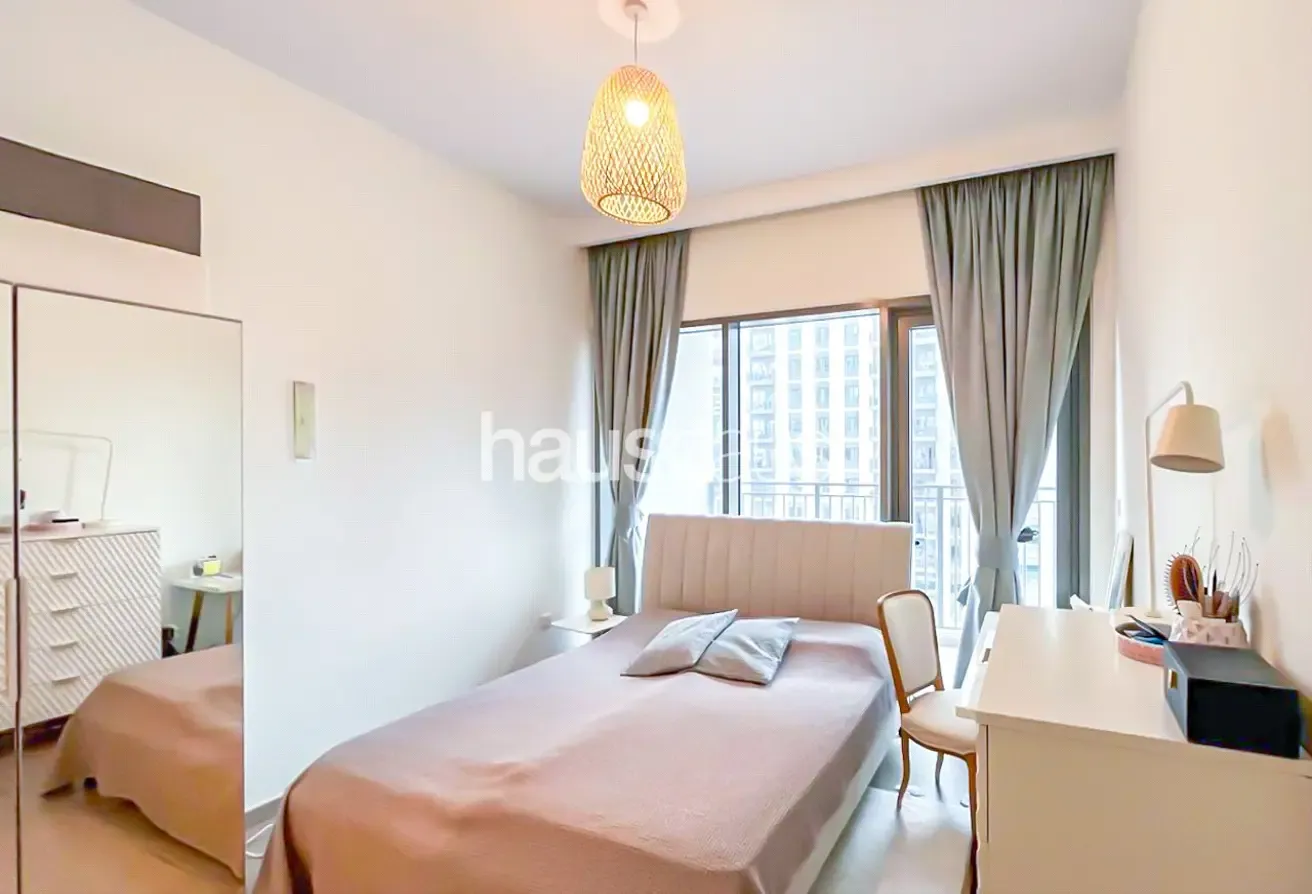 Unfurnished | Closed Kitchen| MAIDS | Vacant NOW