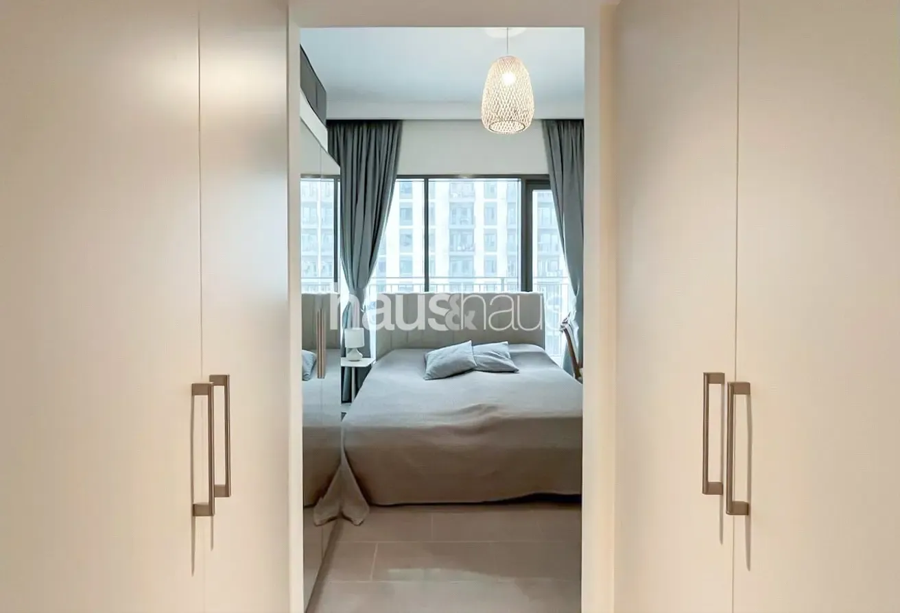 Unfurnished | Closed Kitchen| MAIDS | Vacant NOW