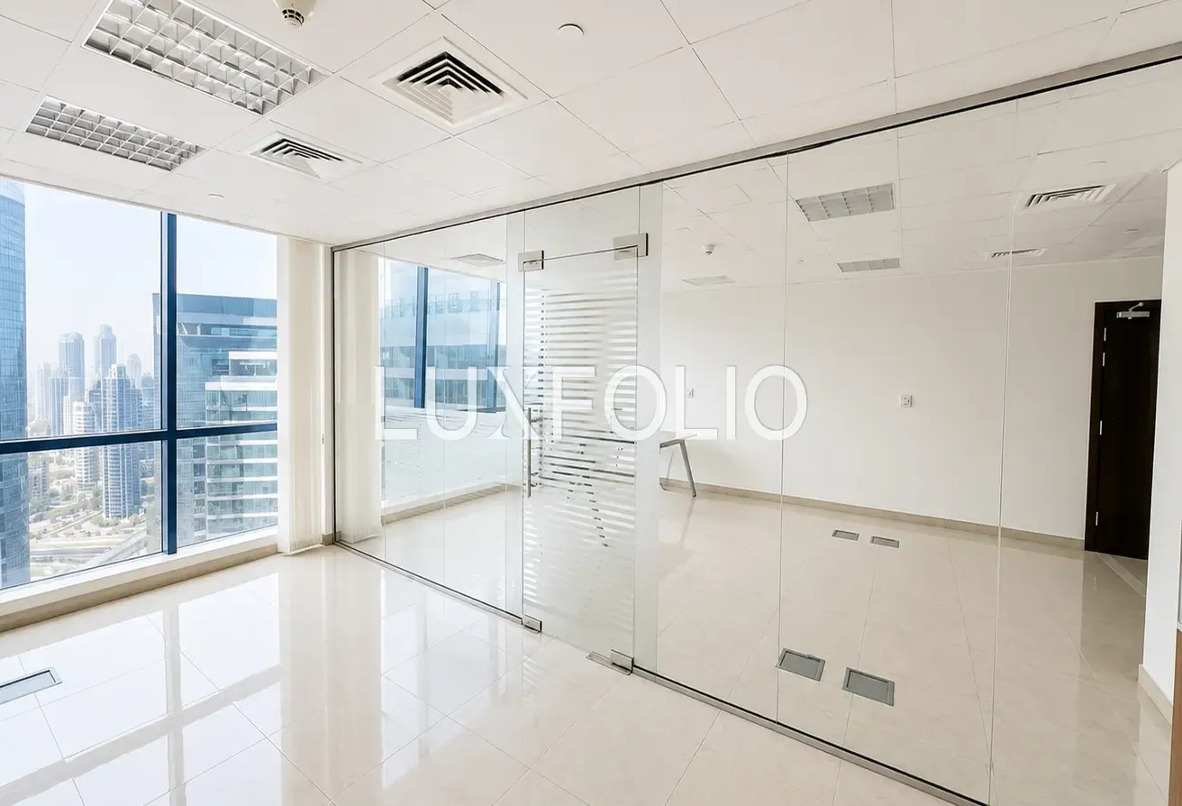 INVESTMENT OPPORTUNITY | FULL FLOOR | TENANTED