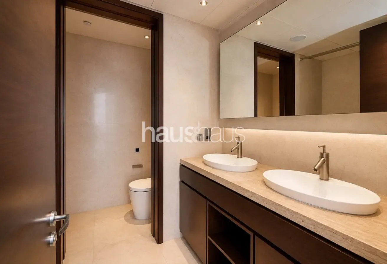Vacant | City Views | Maids Room | Spacious
