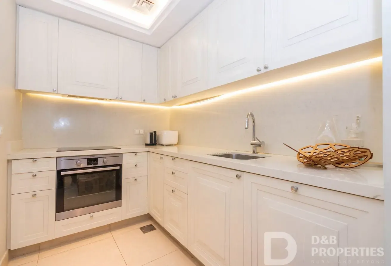 Spacious | High Floor | Burj Views | Furnished