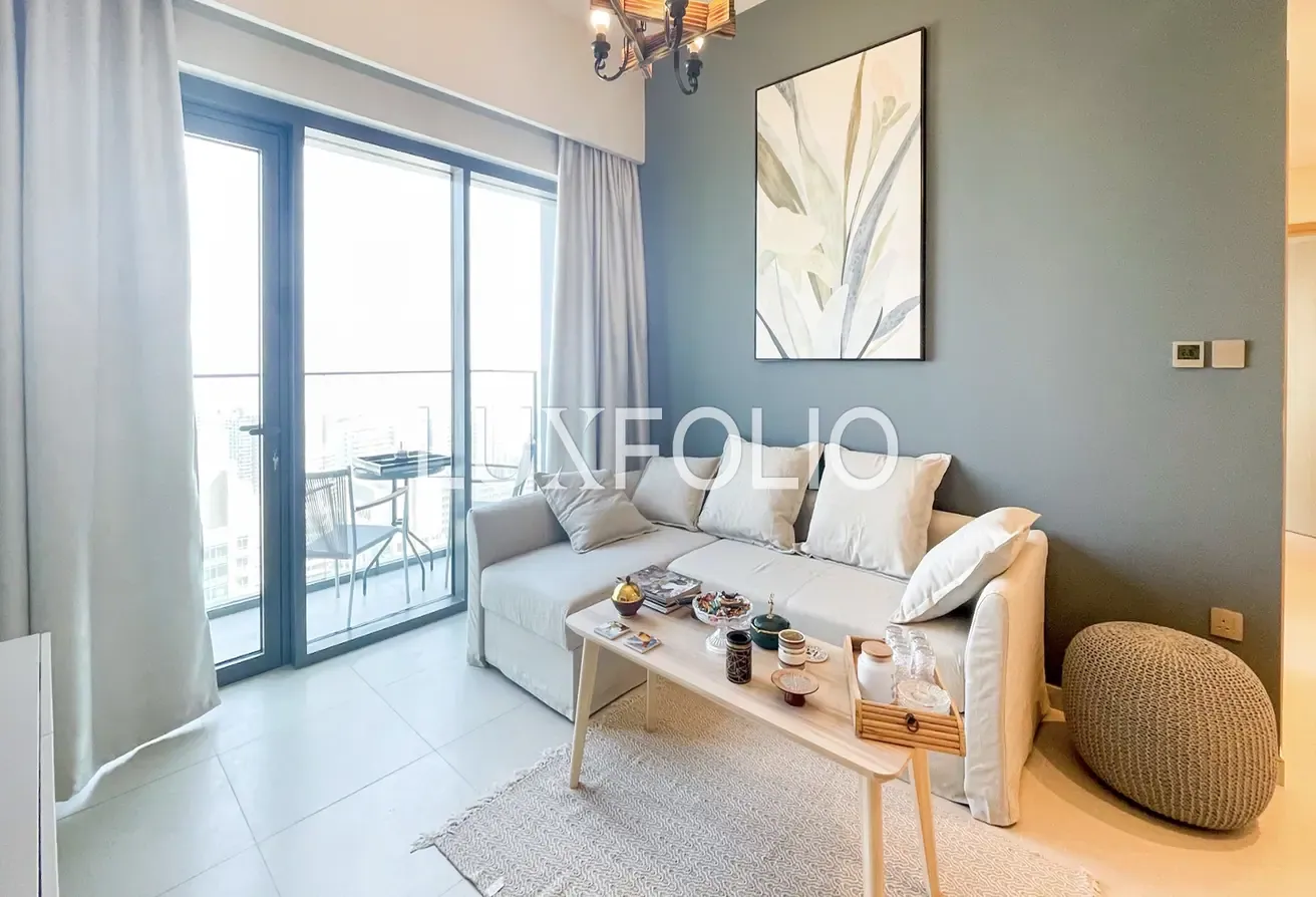 High Floor | Vacant | City View