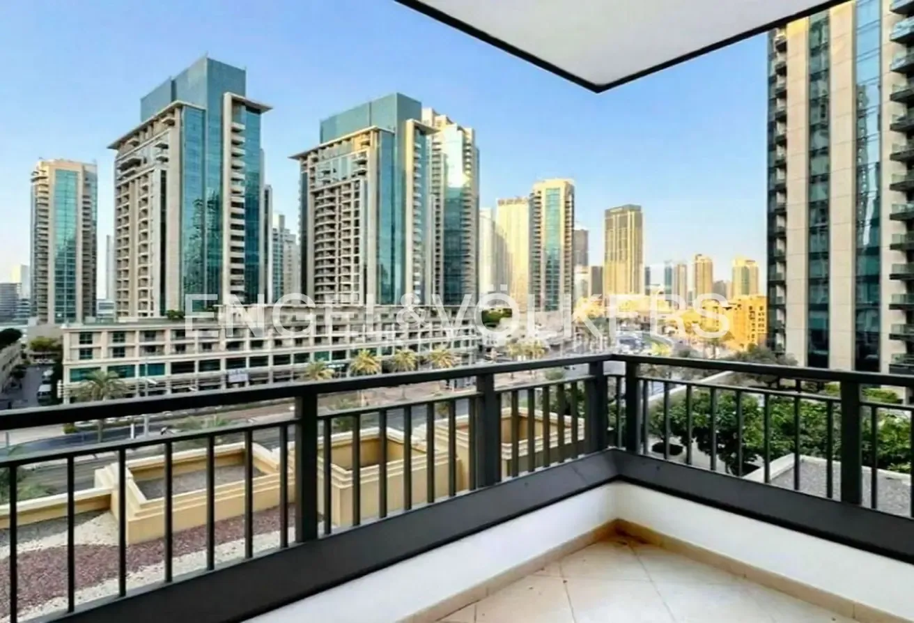 Corner Unit | Boulevard View | Well-maintained