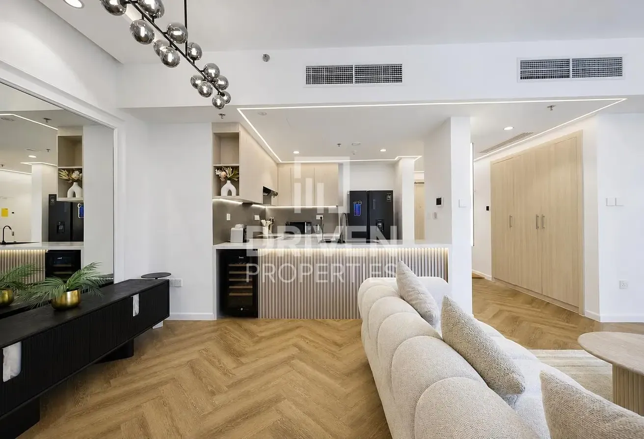 Spacious Apt with Burj Khalifa View | Vacant Unit