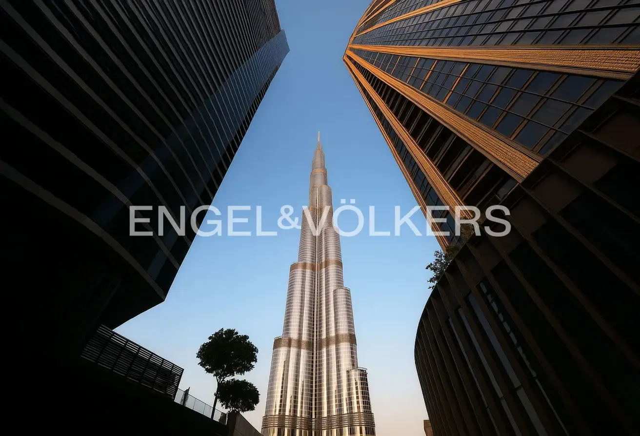 Burj Khalifa View | High Floor| Multiple options