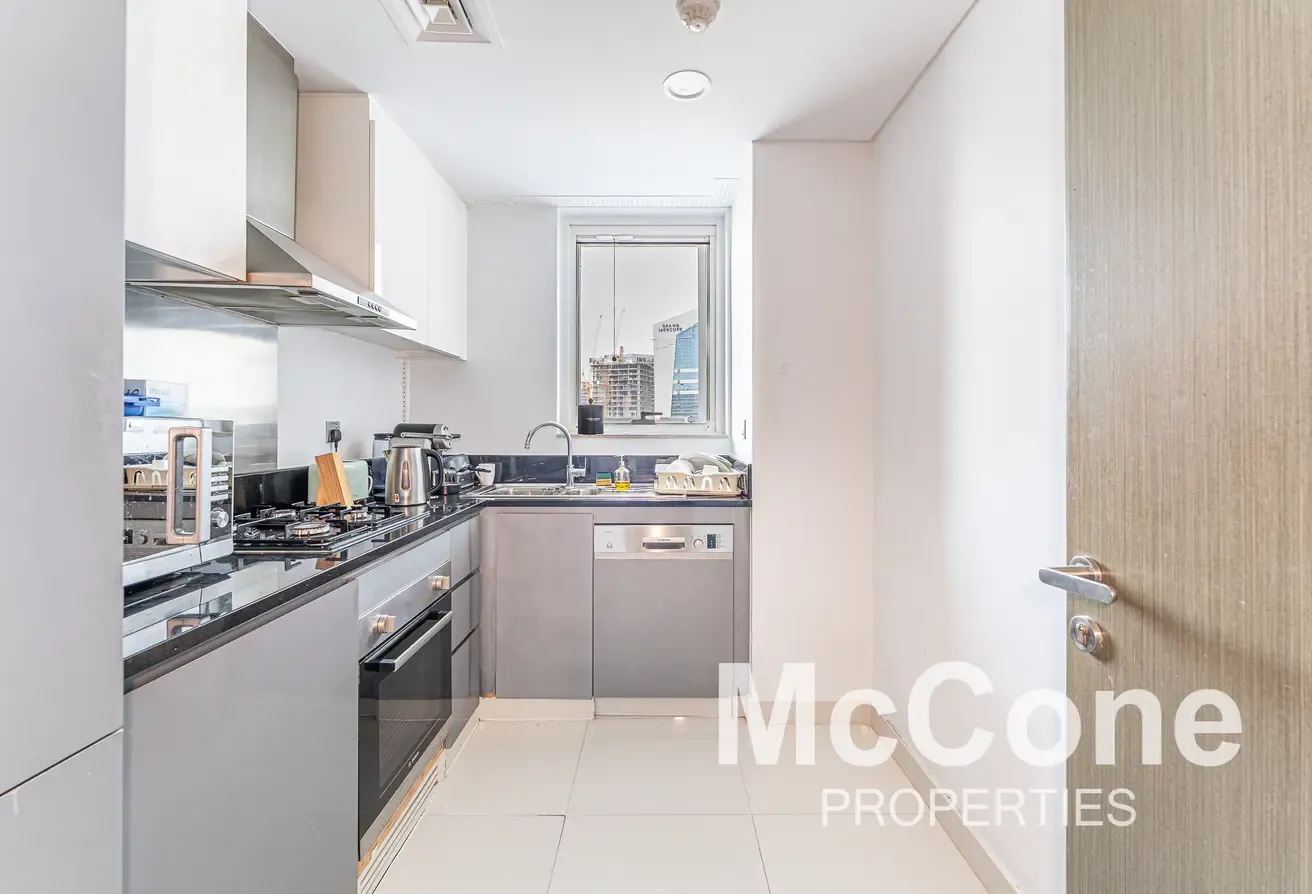 Canal View | Vacant | Fully Furnished