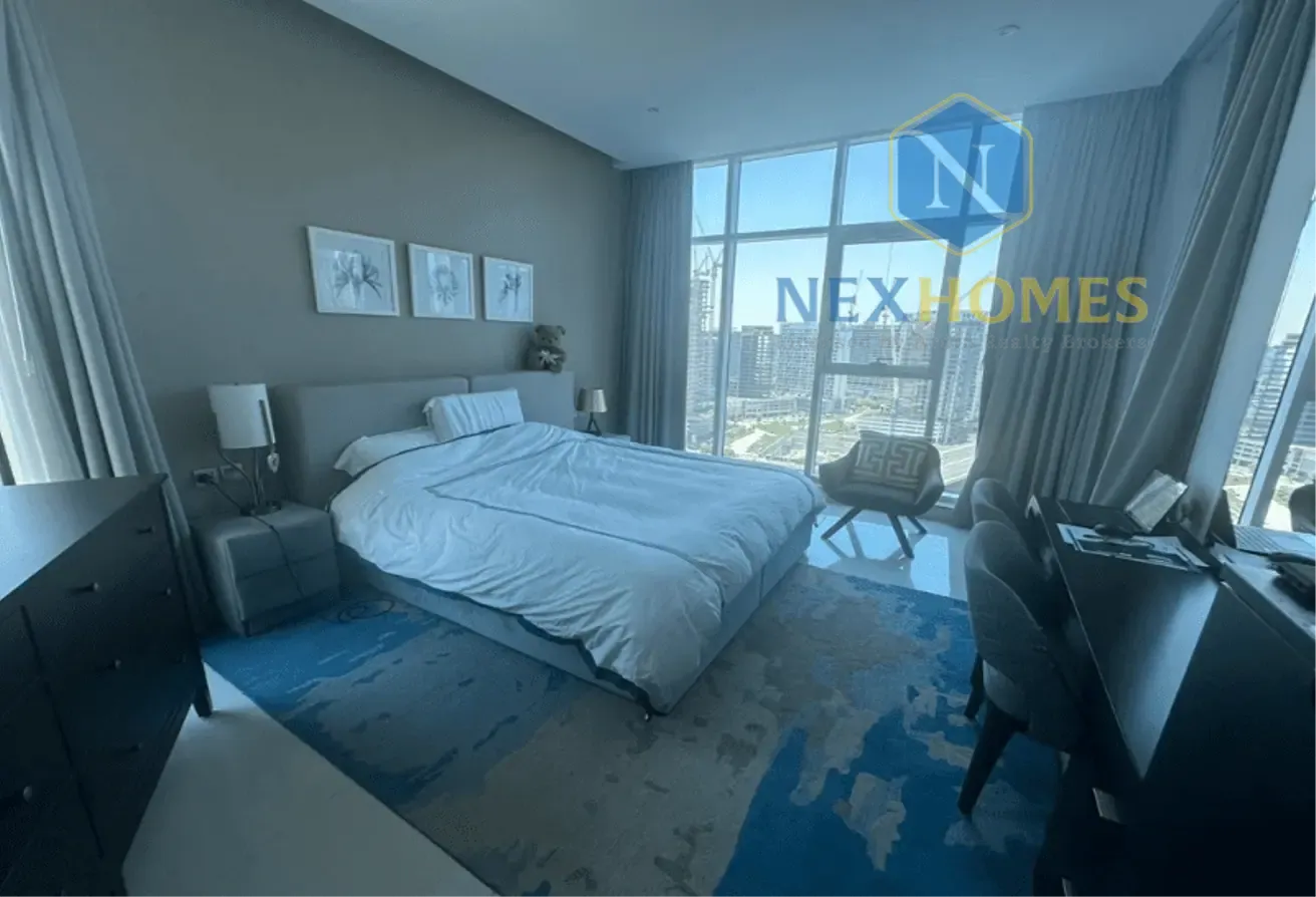 Full Canal View | High Floor | Closed Kitchen