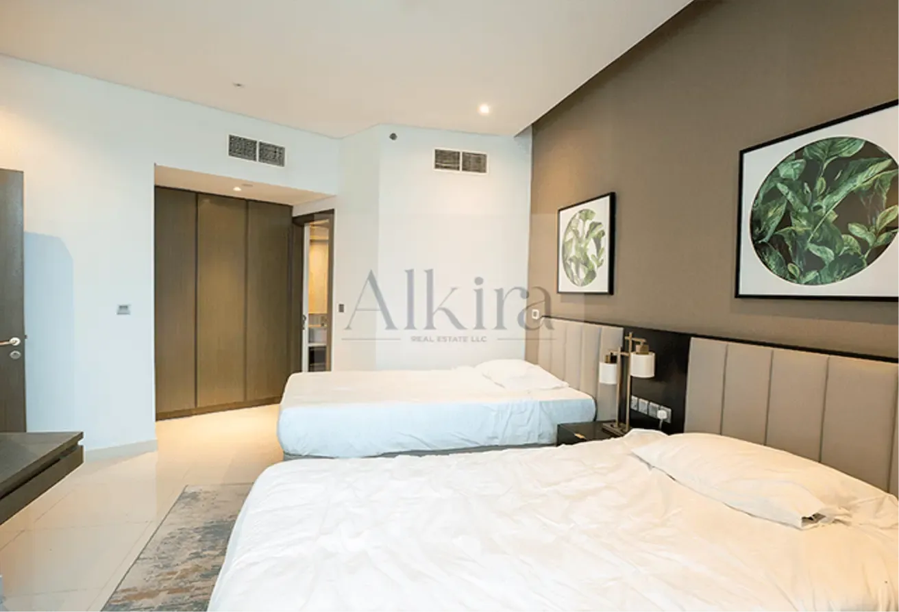 BEST PRICE|FULLY FURNISHED|CANAL VIEW| 2 BALCONIES