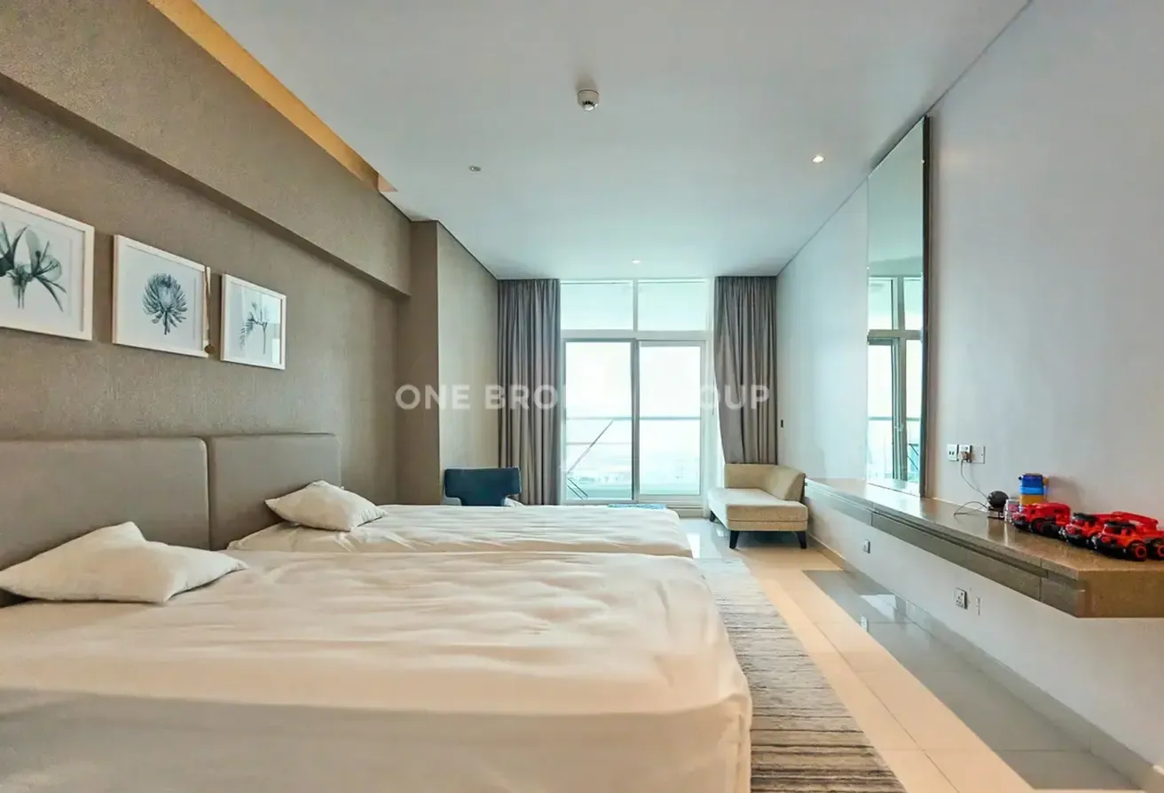 Huge Layout | High Floor | Furnished | Canal View