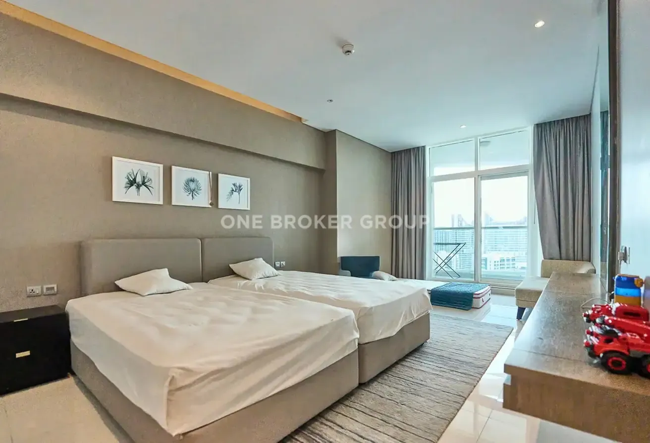 Huge Layout | High Floor | Furnished | Canal View