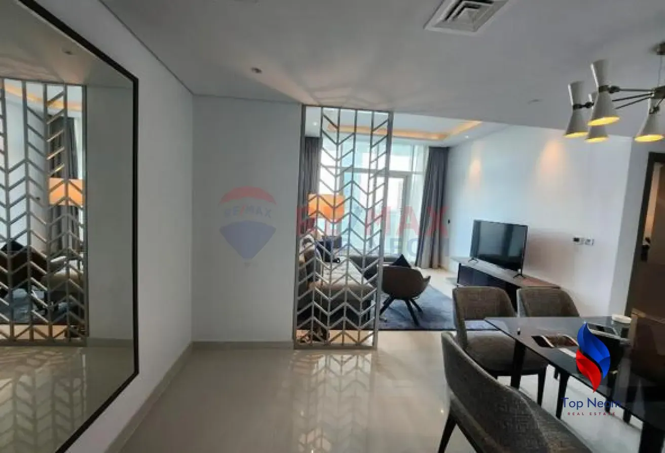 VACANT - FURNISHED - PRIME LOCATION