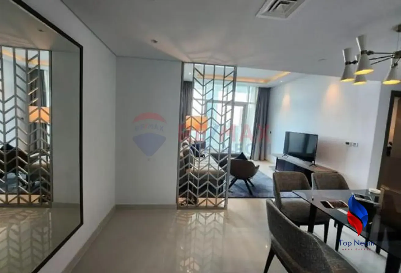 VACANT - FURNISHED - PRIME LOCATION