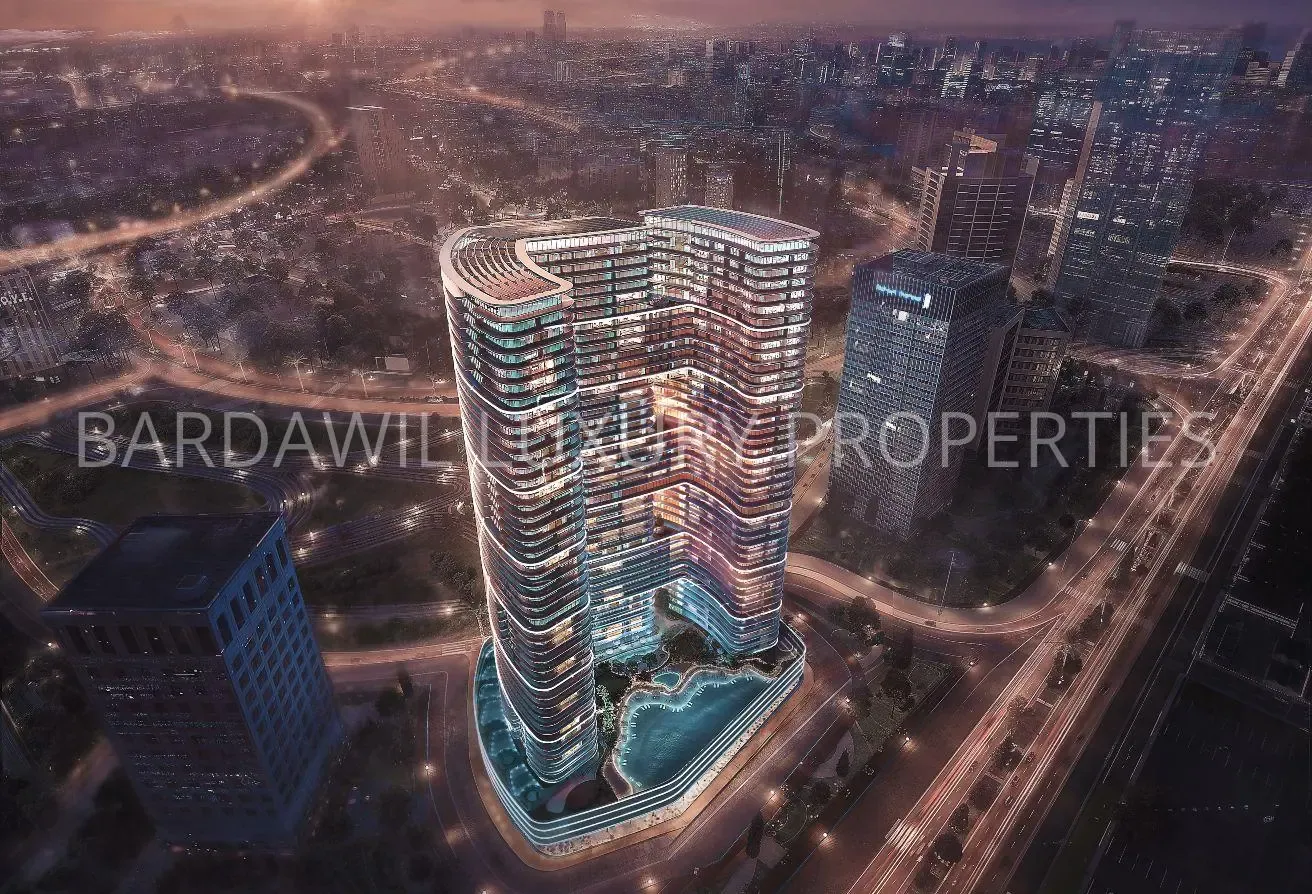 FULLY FITTED KITCHEN | POOL VIEW | HIGH FLOOR