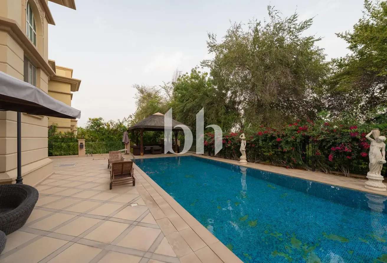 Garden Hall | Elevated | Greenery View