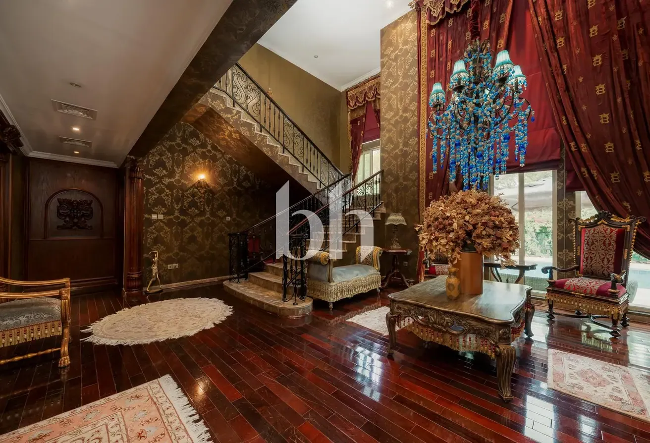 Garden Hall | Elevated | Greenery View