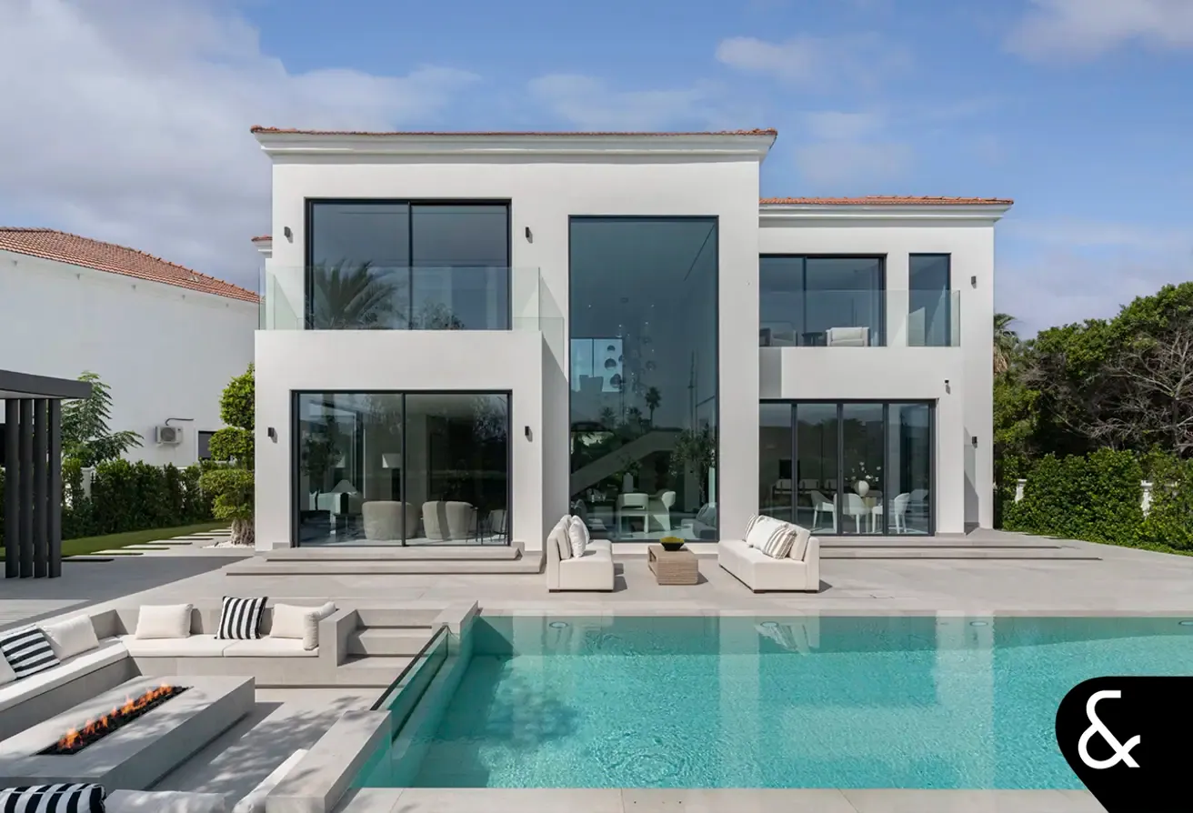 4 Bed | Huge plot | Skyline View | Upgraded