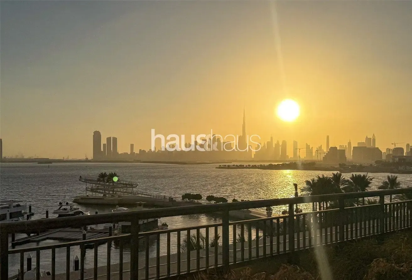 Very Unique | Huge Terrace | Burj Khalifa View