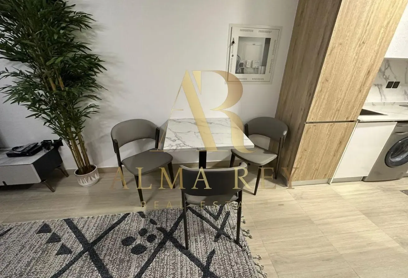 FULLY FURNISHED I VACANT I URGENT SALE