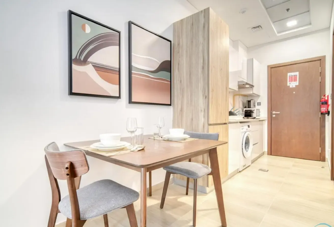 RENTED STUDIO || FULLY FURNISHED || WITH BALCONY