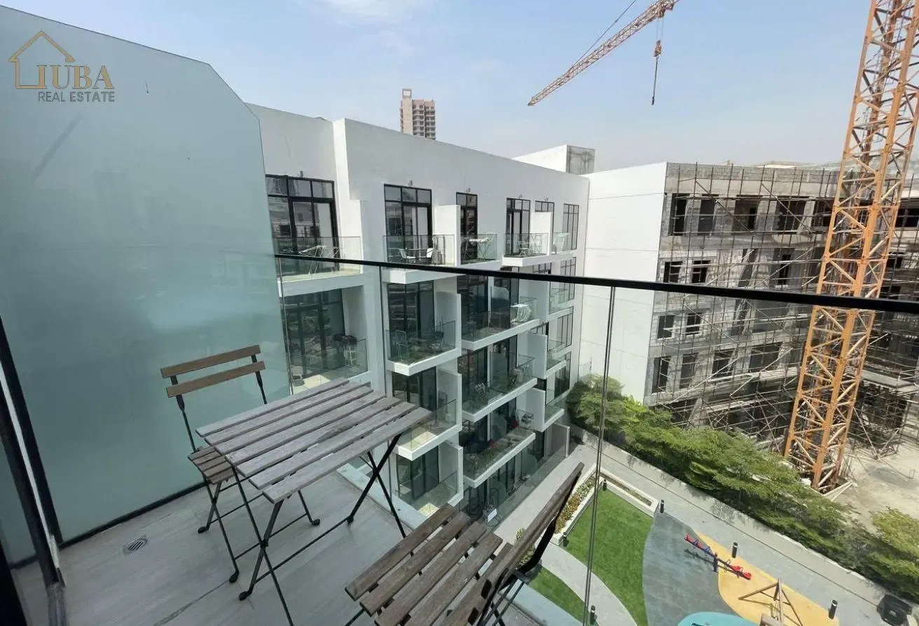 Vacant | Furnished | Pool View