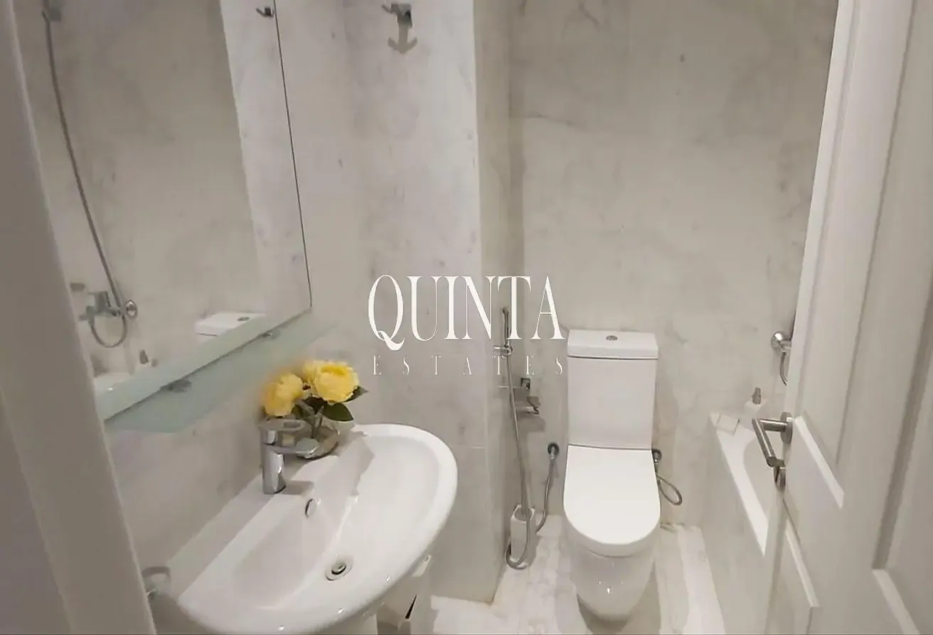 Modern Layout| Prime Area | Unfurnished | Tenanted