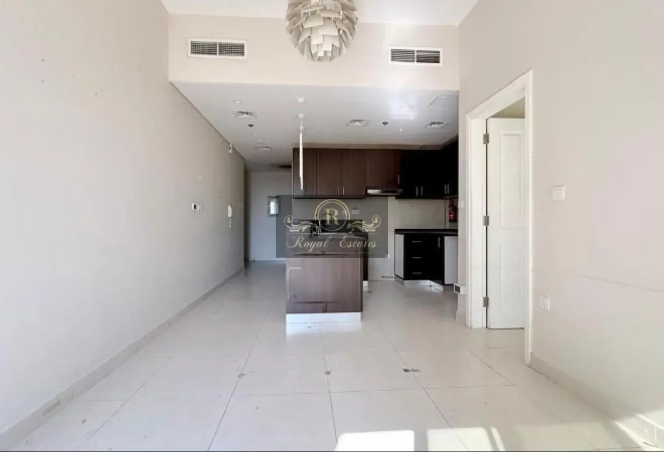 Ready to move in | Spacious | Low Rise Building