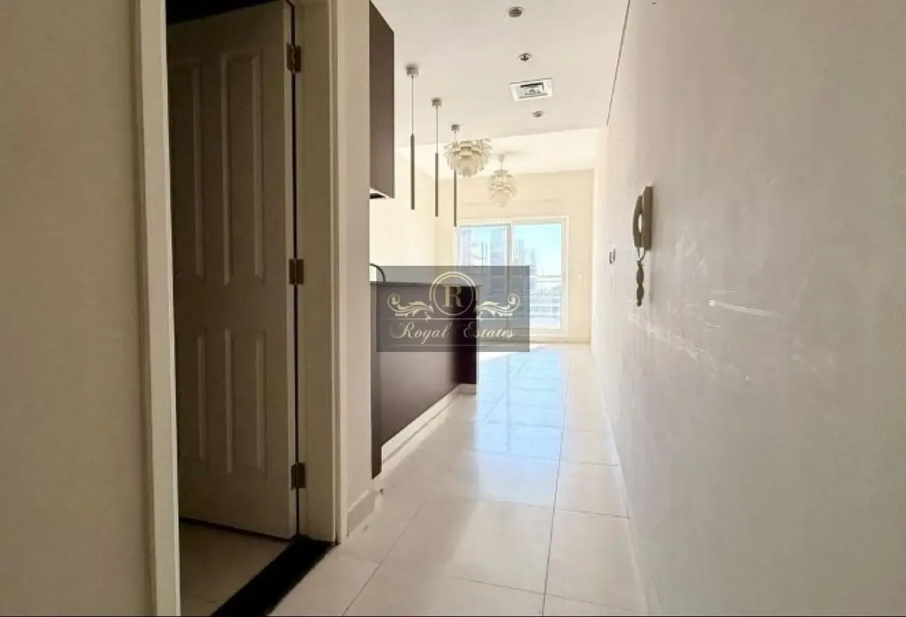 Ready to move in | Spacious | Low Rise Building