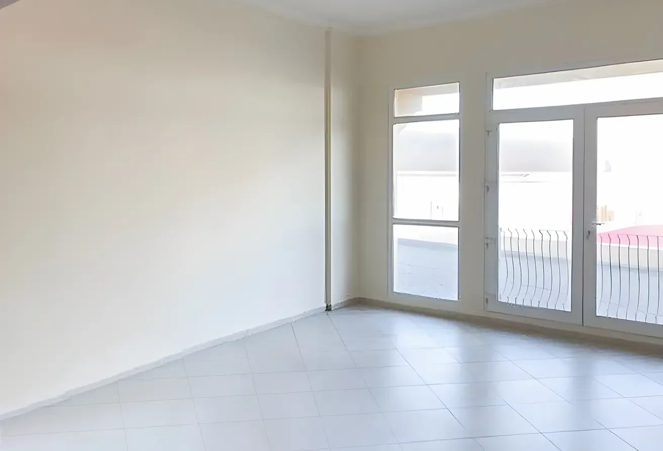 Stylish Studio| Spacious| Appliances |Tenanted