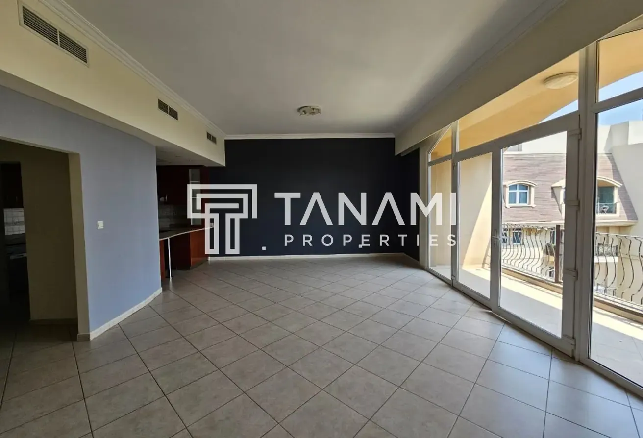 High Floor | Pool View | Vacant