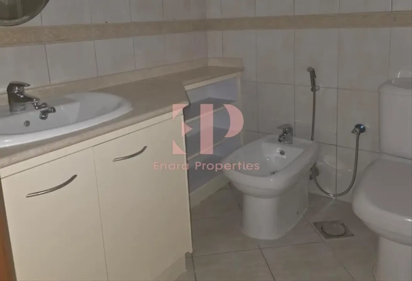 INVESTOR DEAL | VACANT | LARGE LAYOUT|FAMILY HOME