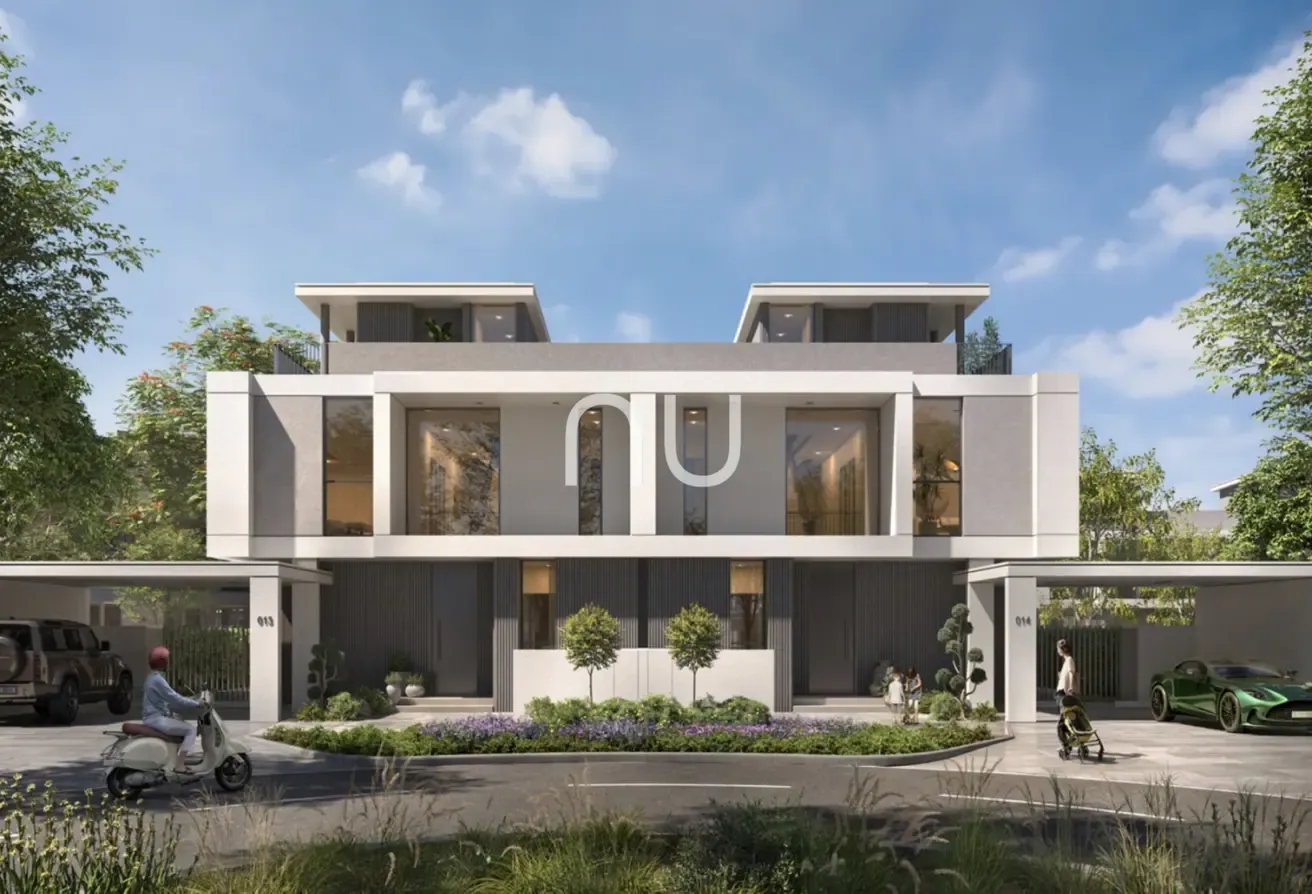 Semi Detached Villa | On The Park | EXCLUSIVE