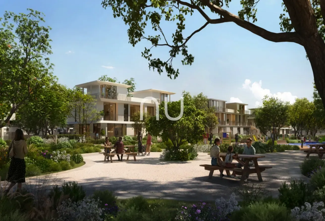 Semi Detached Villa | On The Park | EXCLUSIVE