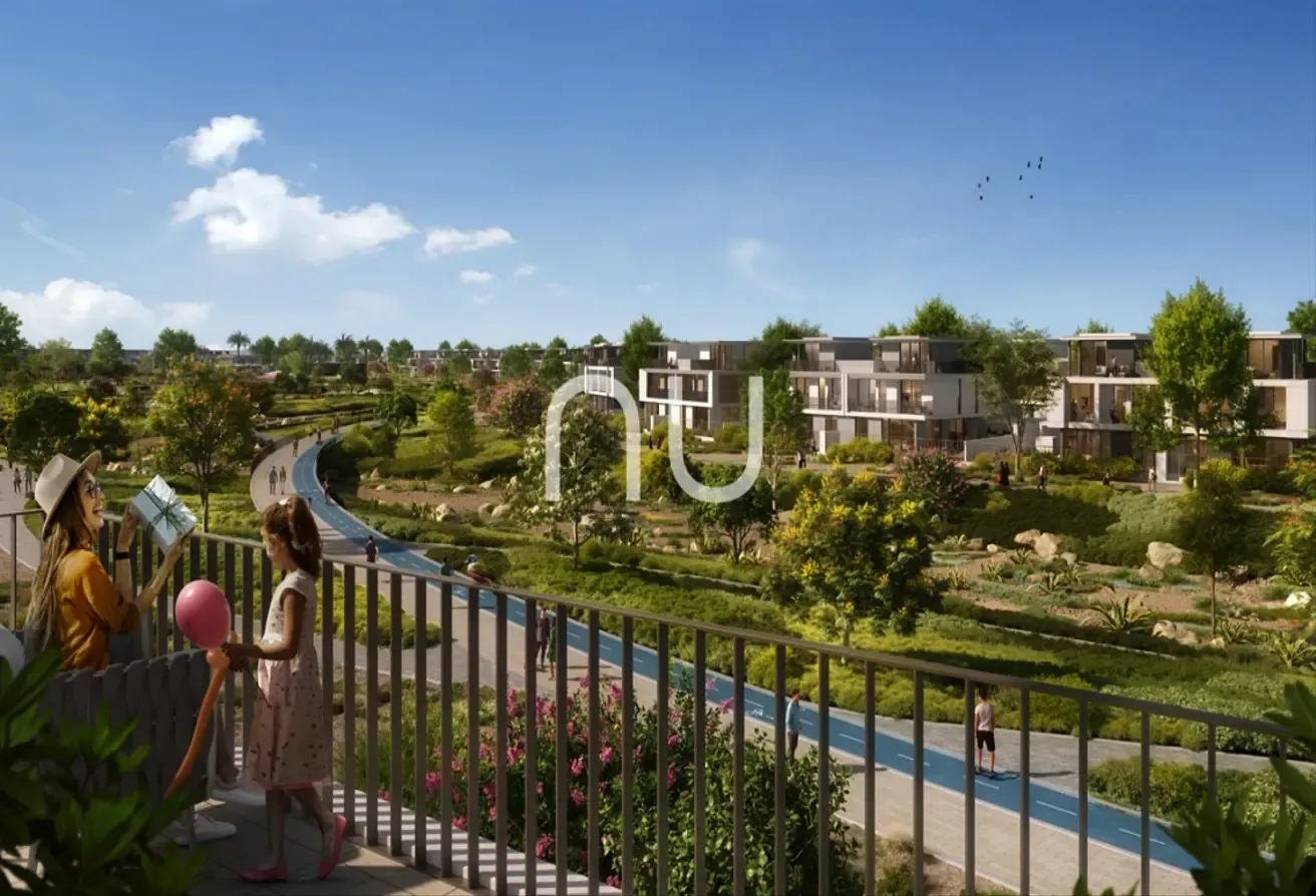 Semi Detached Villa | On The Park | EXCLUSIVE