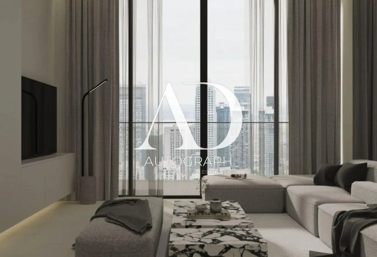 Skyline View | Large Layout | Luxury Amenities