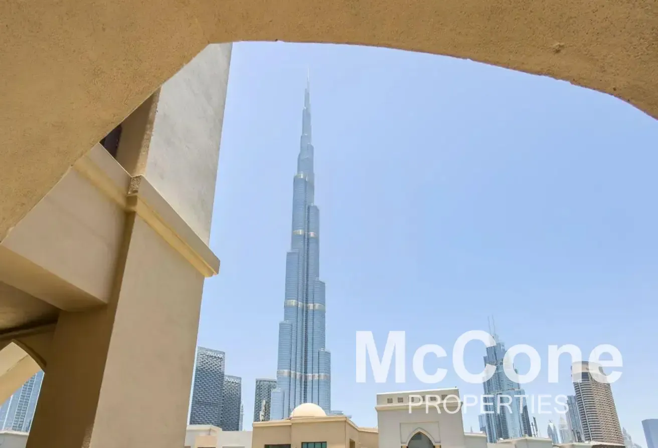 Burj Khalifa View | Vacant | Old Town Island