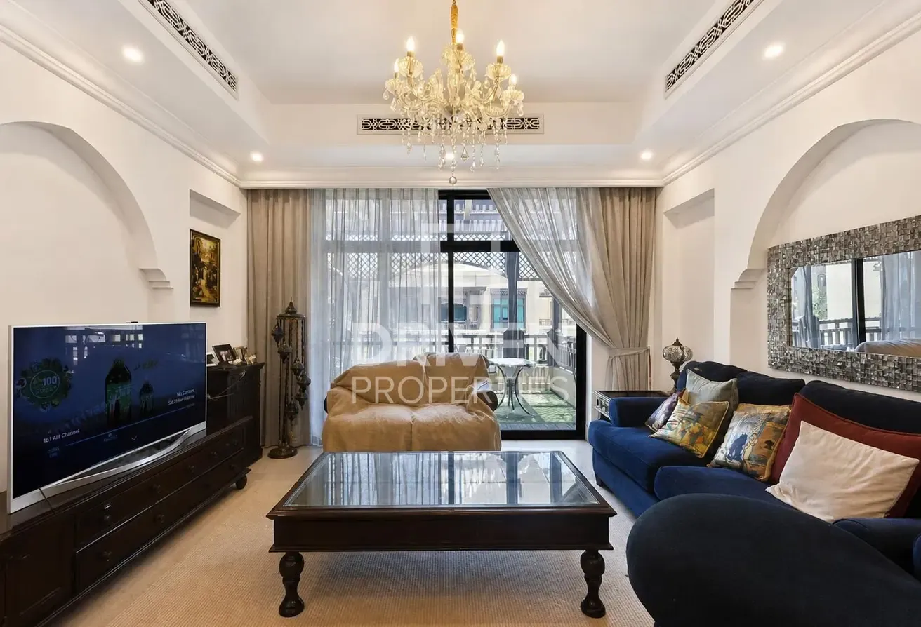 Community View | Spacious with Big terrace
