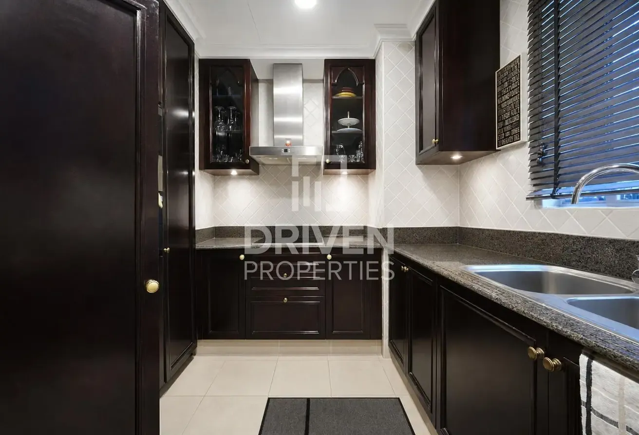 Community View | Spacious with Big terrace