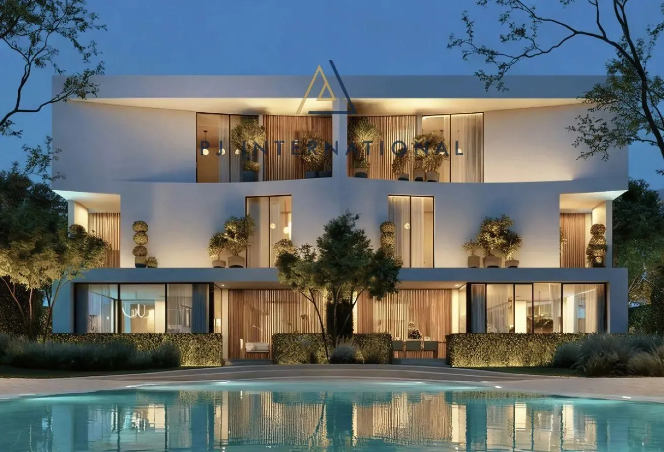 Crystal Lagoon Living | High ROI | Q2 2029