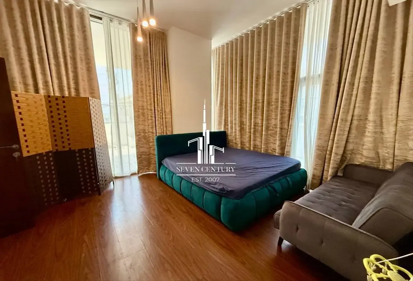 Furnished 1BR | Large Layout | Hot Sell | Vacant