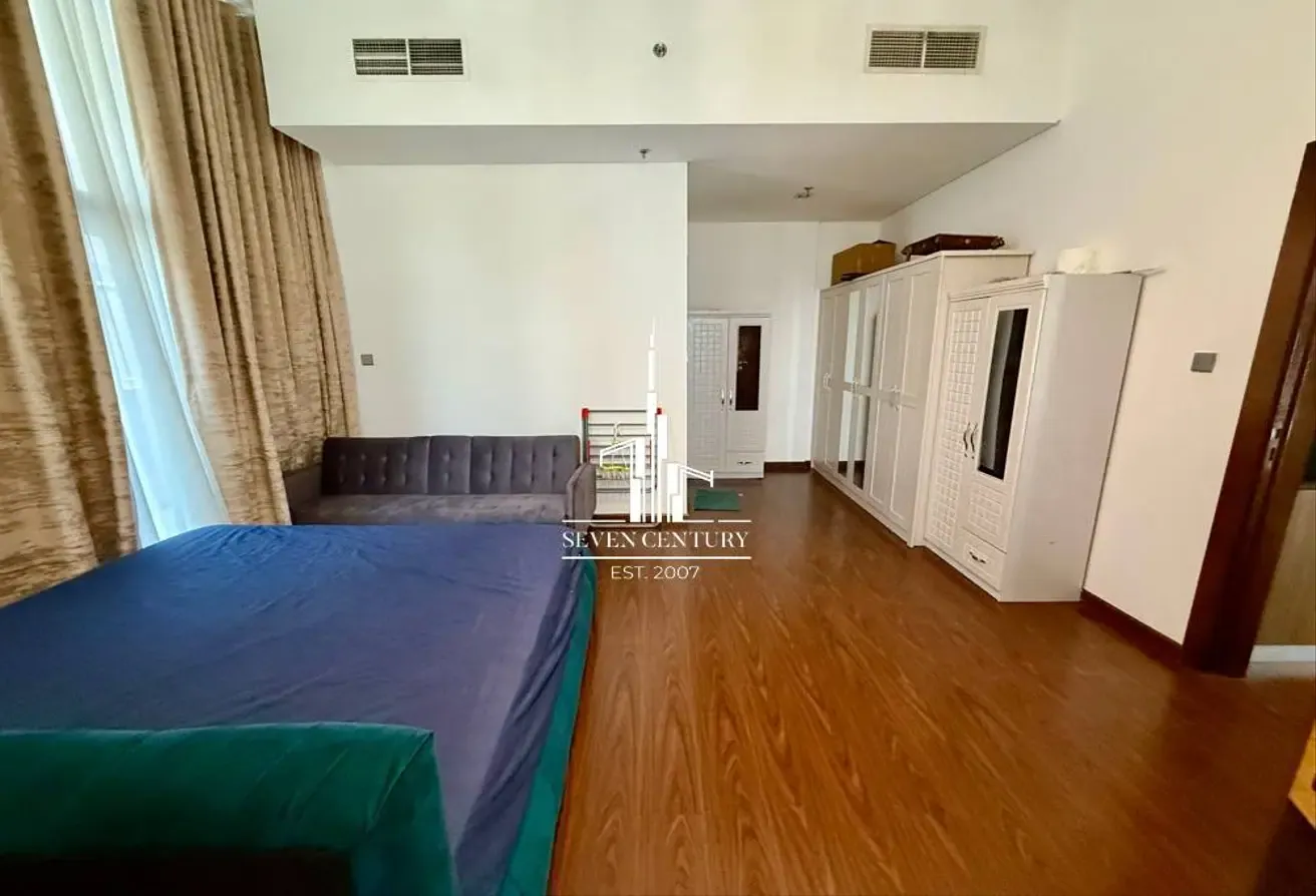 Furnished 1BR | Large Layout | Hot Sell | Vacant