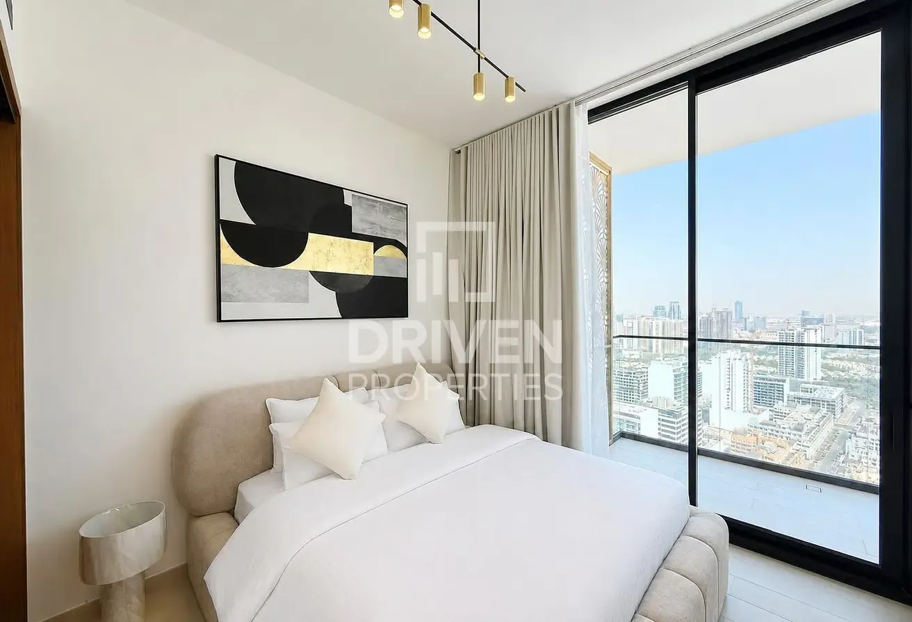 Exclusive Apt | Private Pool | High Floor