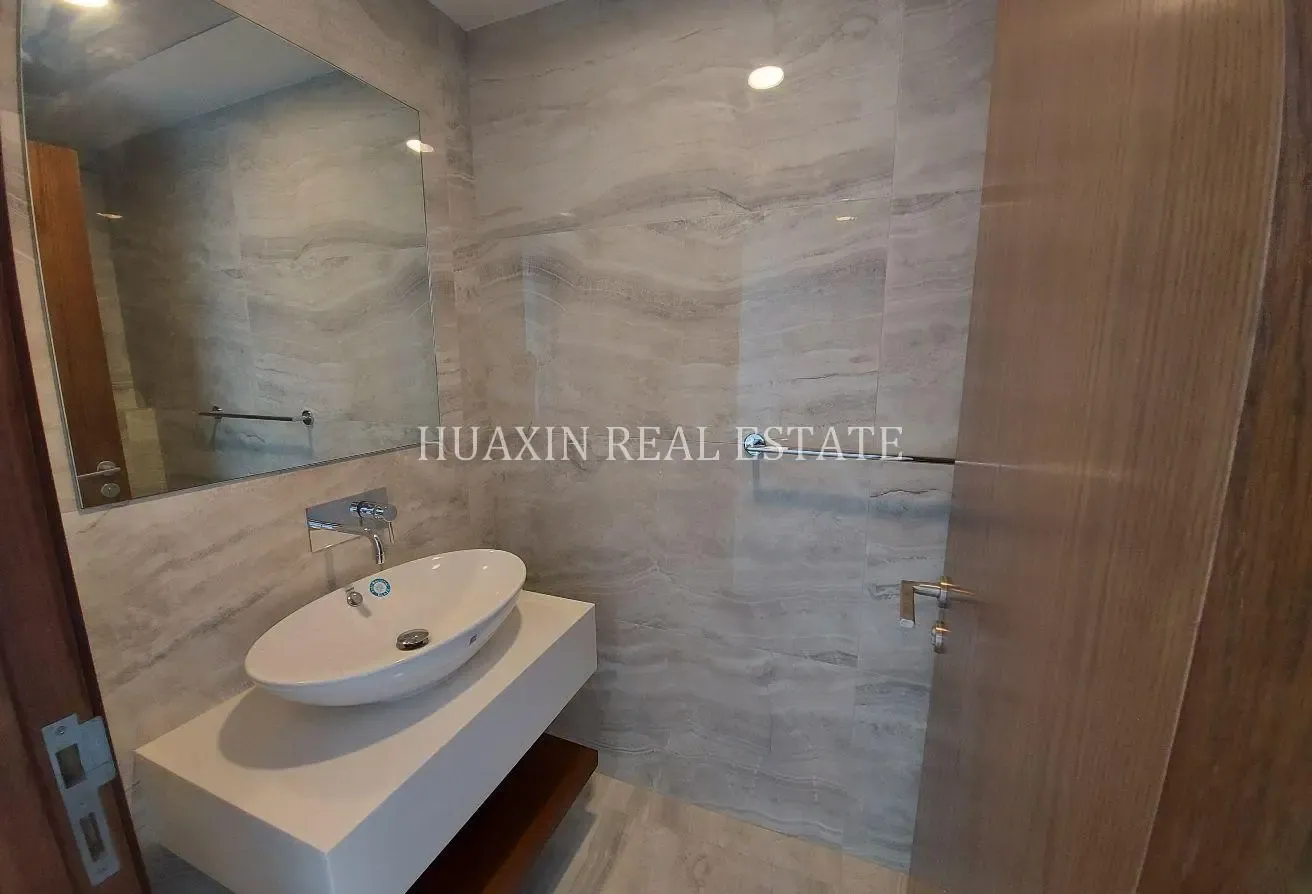 Luxury Furniture | Luxury Finishing | Great Views