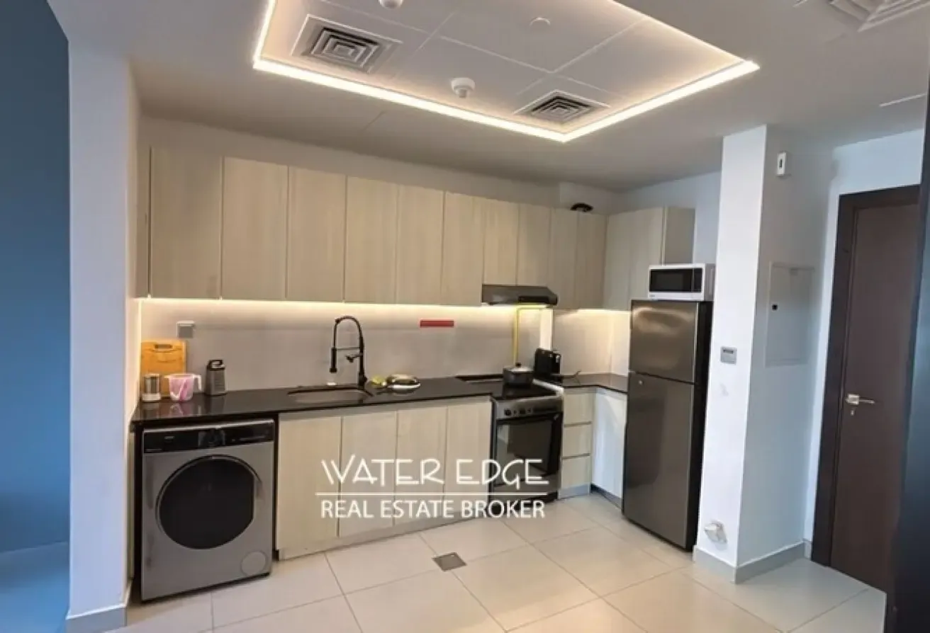 Large Terrace | Furnished | Vacant and Upgraded
