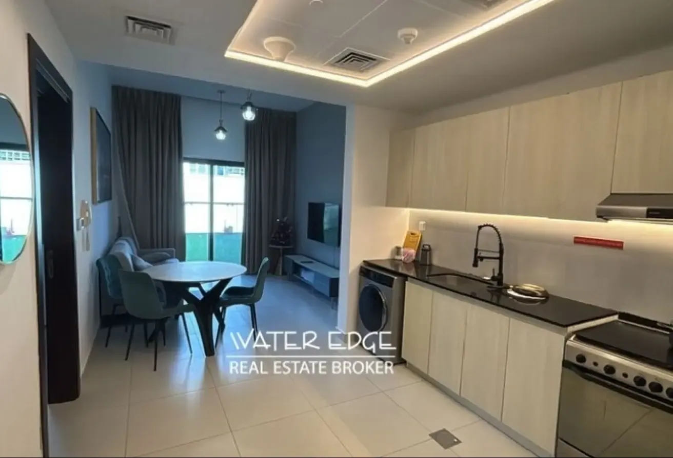 Large Terrace | Furnished | Vacant and Upgraded