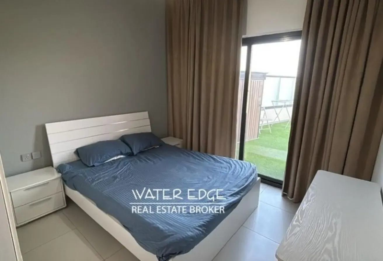 Large Terrace | Furnished | Vacant and Upgraded