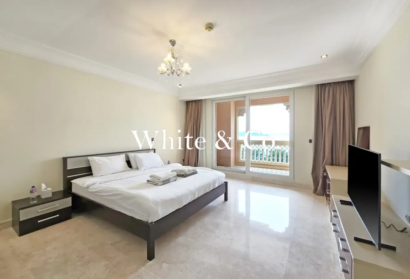 Huge Terrace | Sea + Sunset View | Vacant