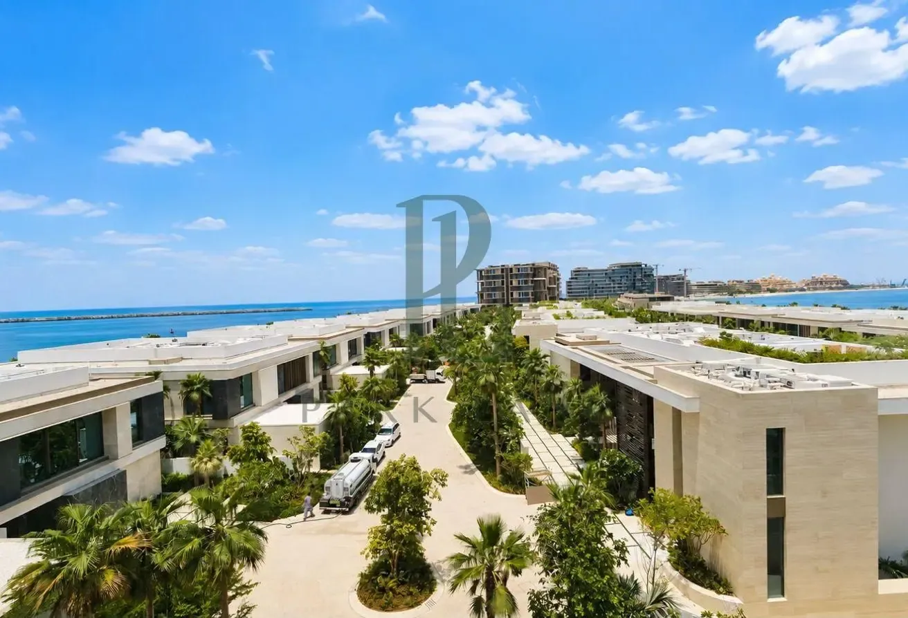 Panoramic Sea & Dubai Eye View | Unfurnished|2BR+M