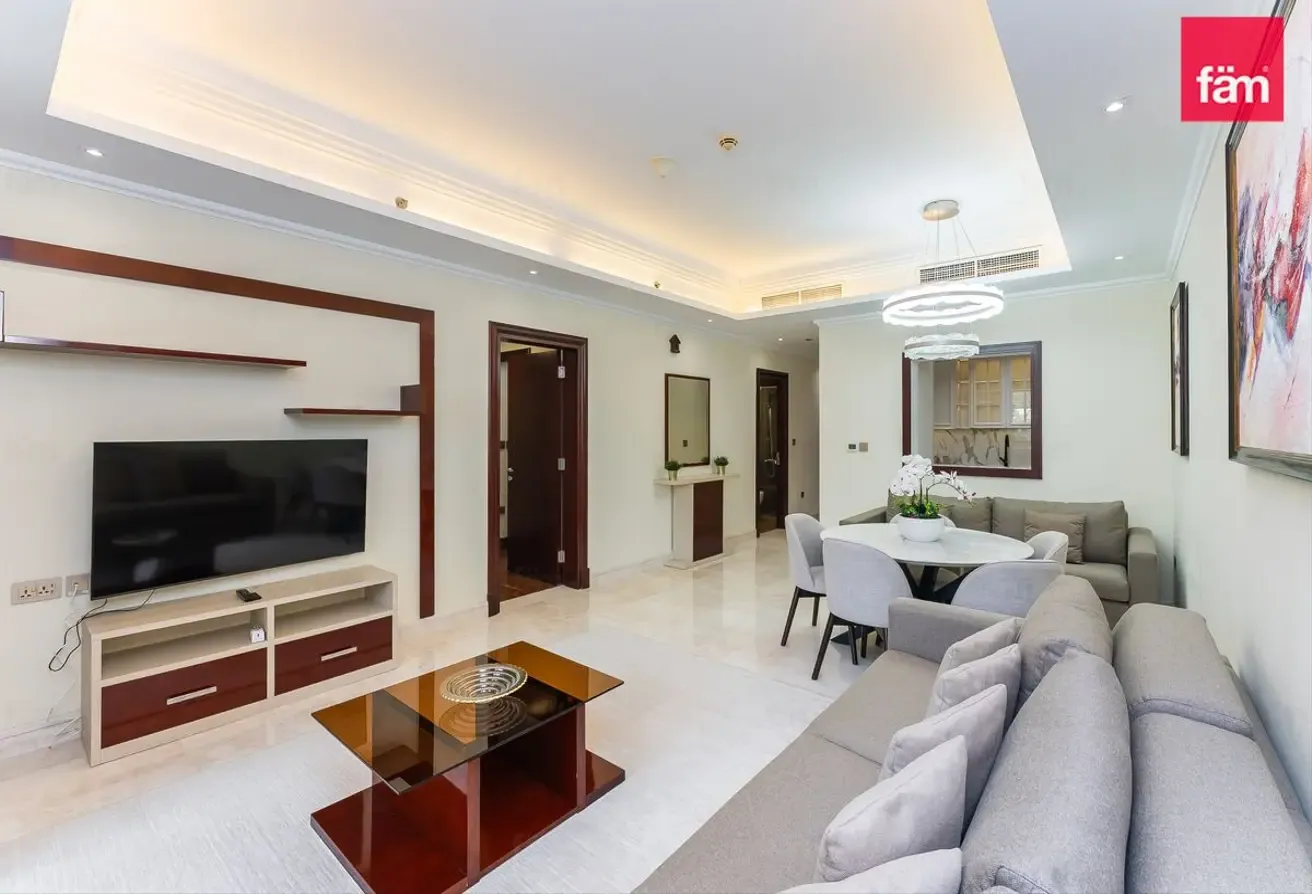 Upgraded | Private Beach | Furnished
