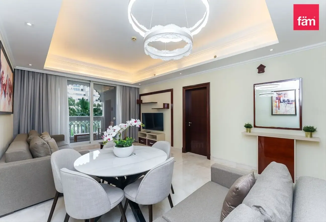 Upgraded | Private Beach | Furnished