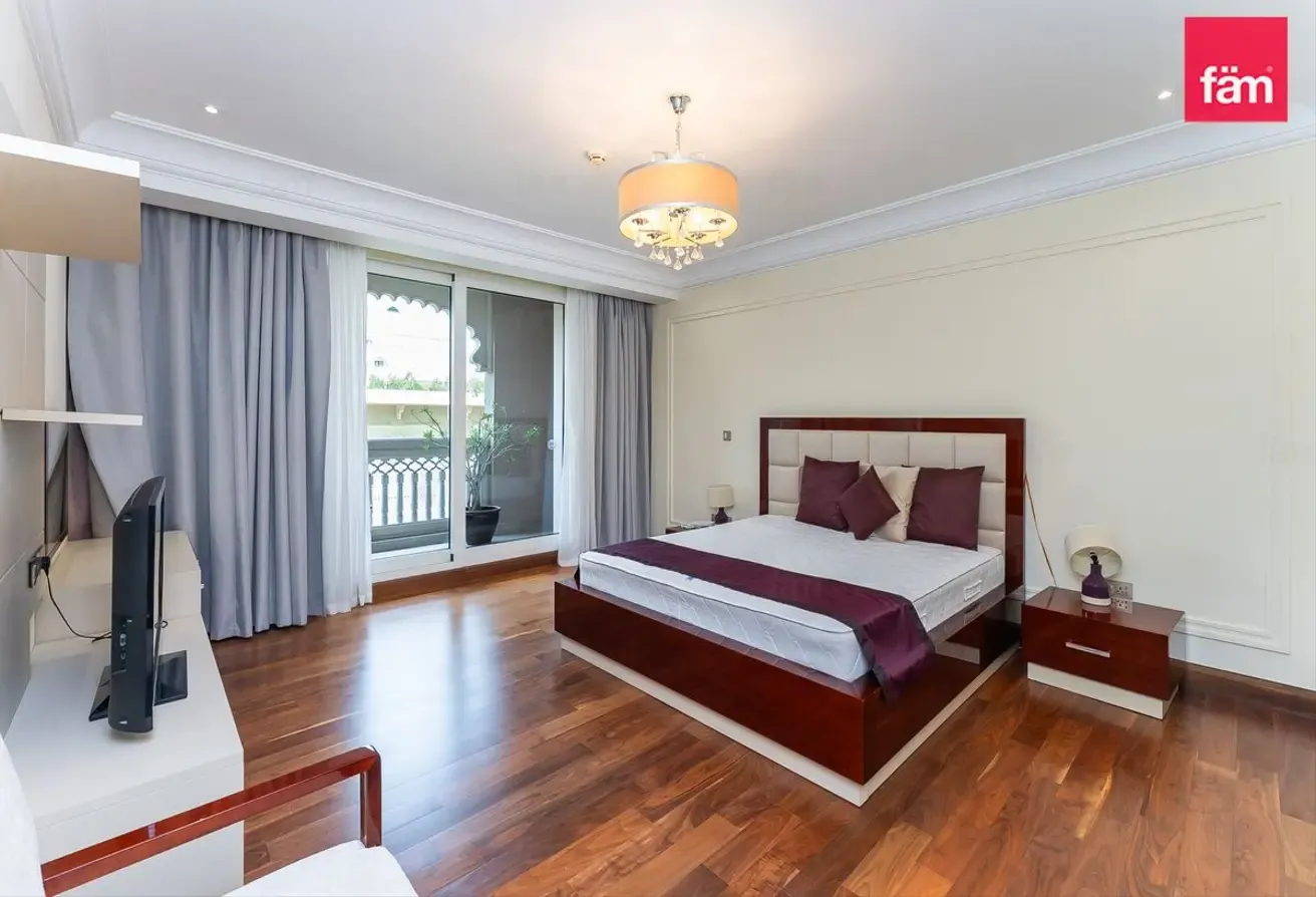 Upgraded | Private Beach | Furnished